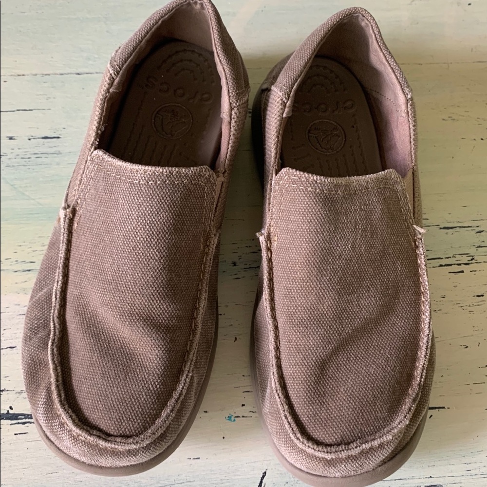 ❌SOLD❌ Boys’ Croc Santa Cruz Canvas Slip Ons